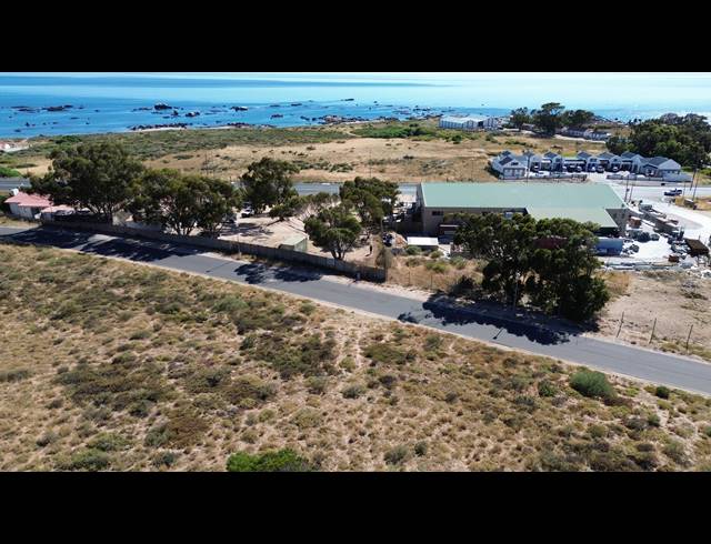 844M² VACANT LAND FOR SALE IN BRITANNICA HEIGHTS